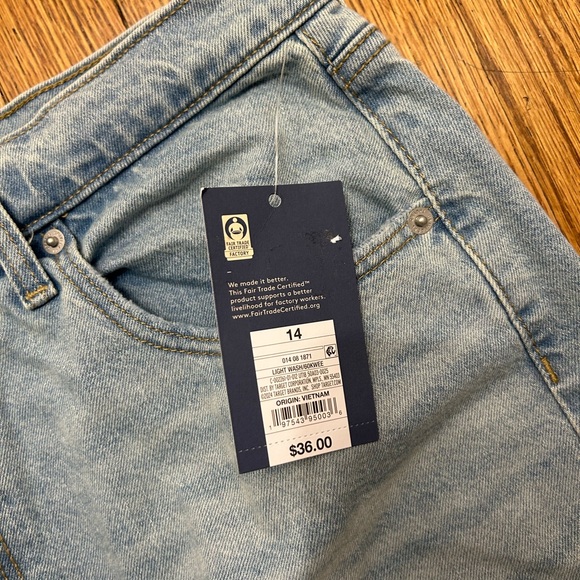 NWT Universal Thread Light Blue Denim Skirt - Picture 6 of 6